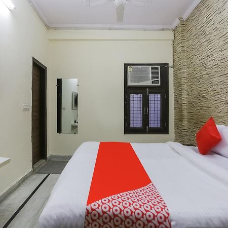 Hotel O Green High New Delhi Luaran gambar
