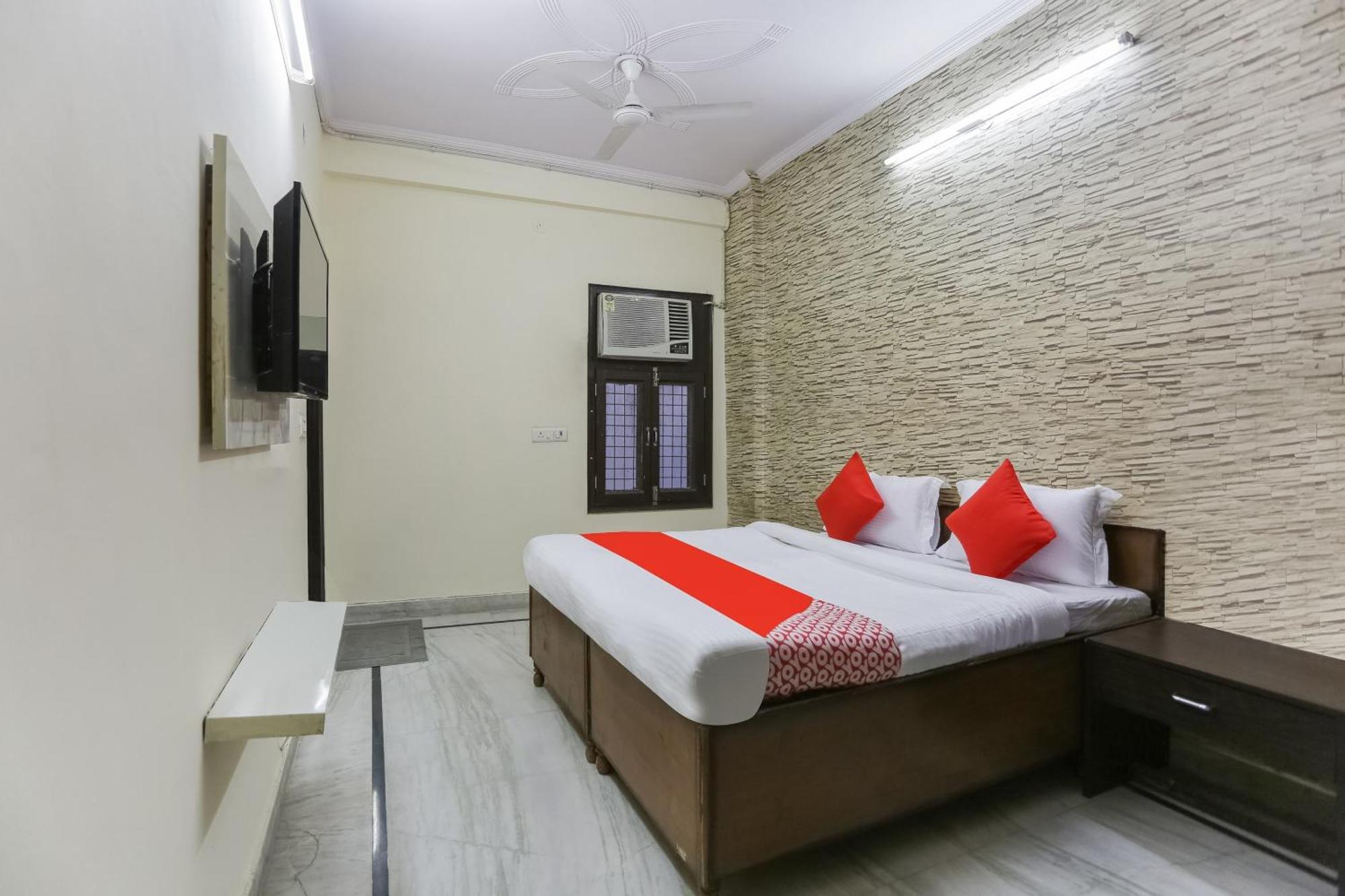 Hotel O Green High New Delhi Luaran gambar