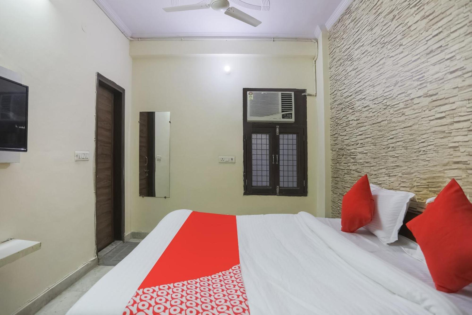 Hotel O Green High New Delhi Luaran gambar