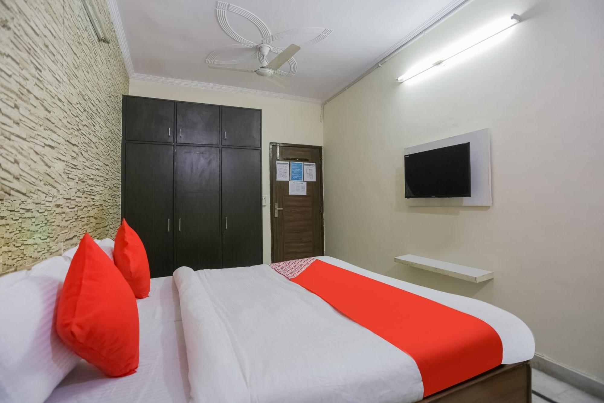 Hotel O Green High New Delhi Luaran gambar