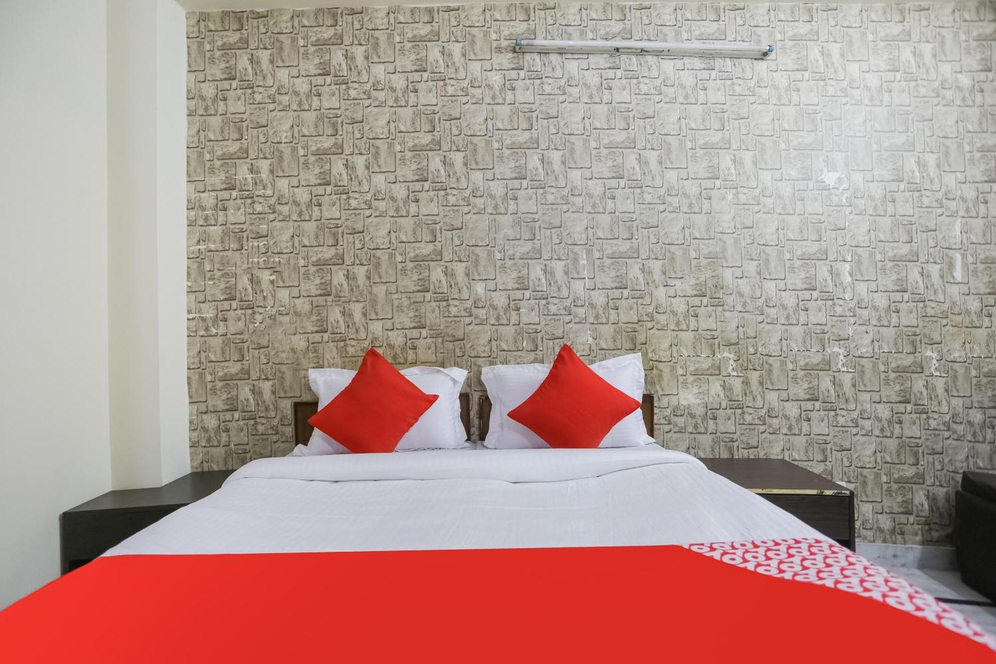 Hotel O Green High New Delhi Luaran gambar